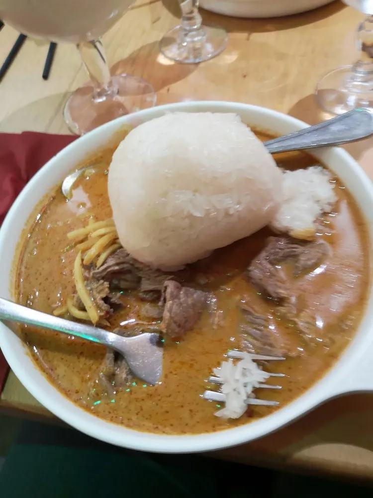 Bœuf Sauce Panang Épicée