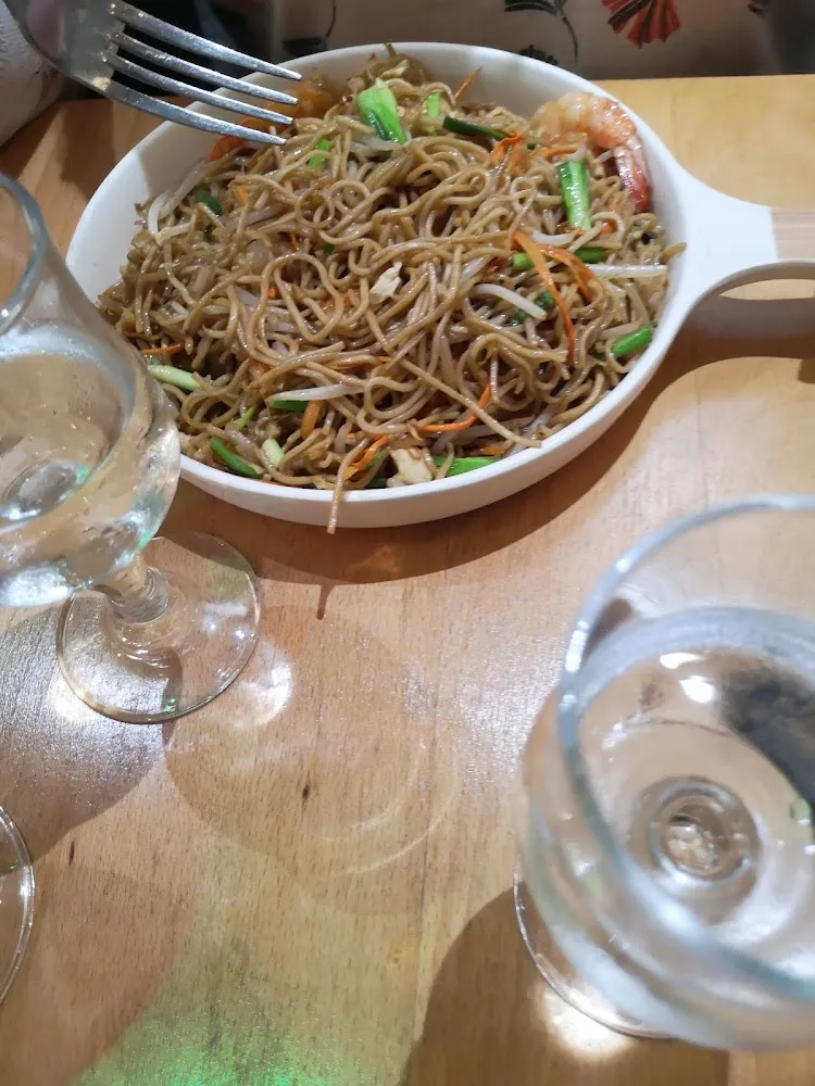 Nouilles Sautées Aux Crevettes